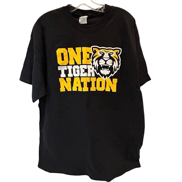 Port & Company Men's XL One Tiger Nation Kelce 62-87 Heights Proud T-Shirt - Picture 1 of 7